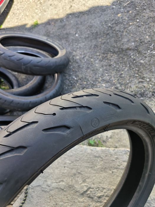 Michelin Road 5 110/70/17