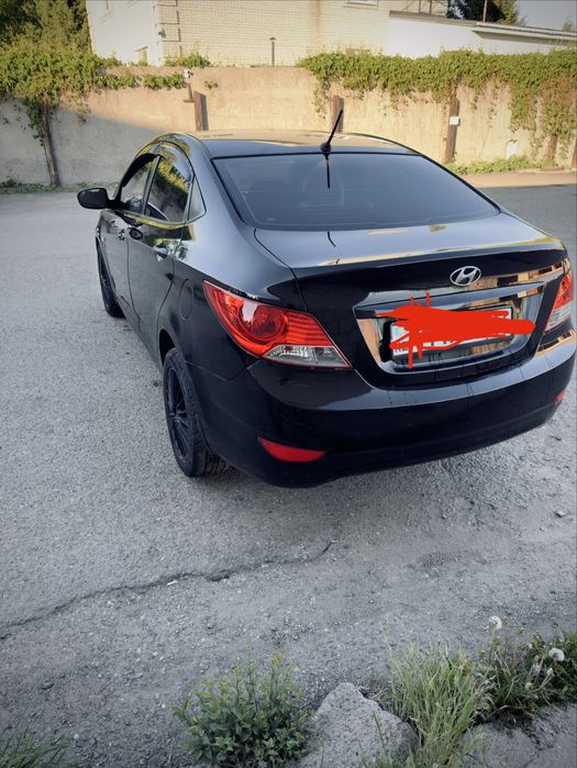 Продам Hyundai Accent 2011г