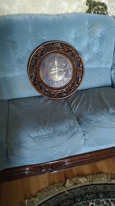 Настенные часы новые