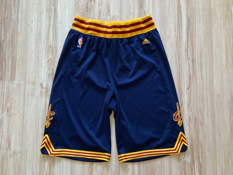 Адидас Adiads Cleveland Cavaliers NBA баскетболни къси панталони S / M