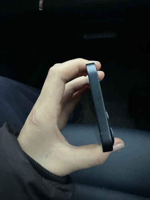 Продам айфон 13 Срочно