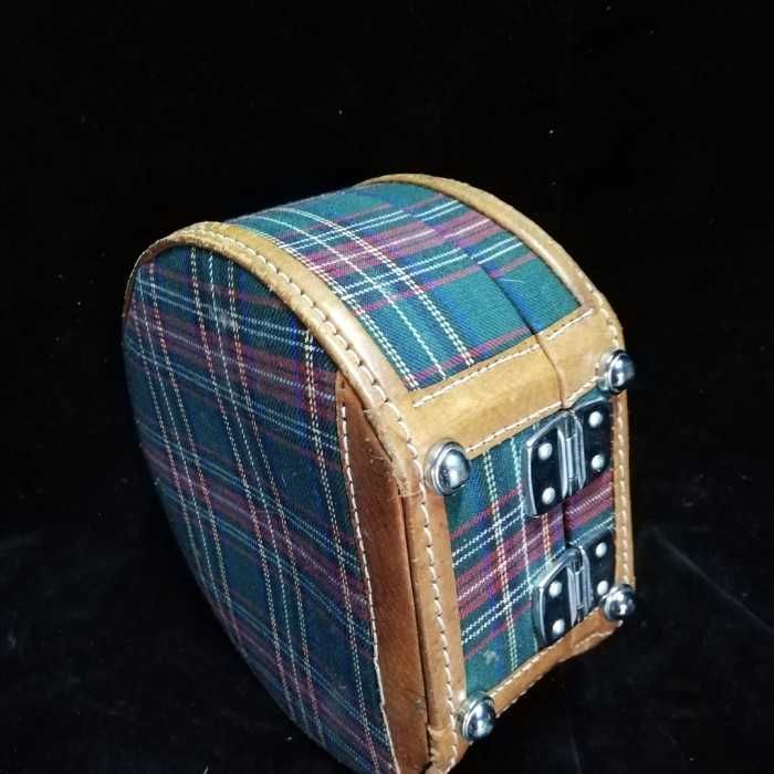 geanta vintage pentru cosmetice sau bijuterii