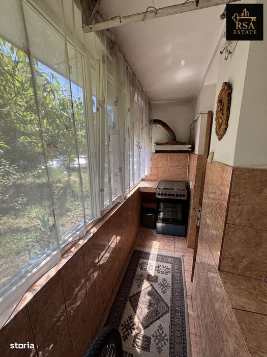 Apartament cu 2 camere de vanzare etaj Parter zona Ostroveni Rm Valcea