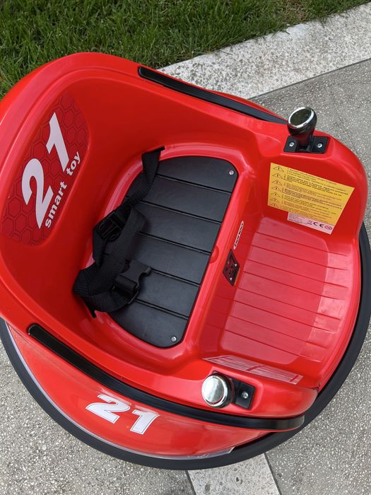 Vehicul electric pentru copii RIRIDRIVE 12V roșu