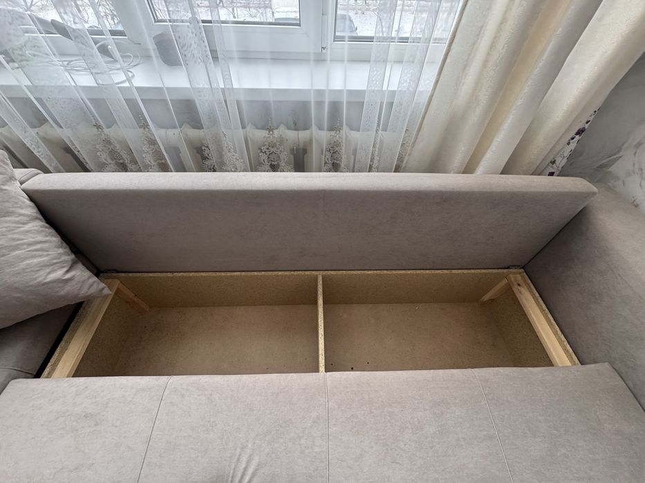 Продам диван в хорошем состоянии