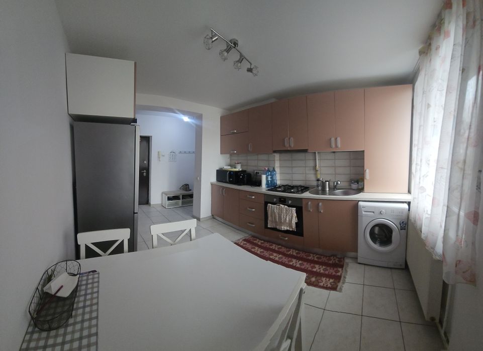 Apartament 2 camere,zona centrala