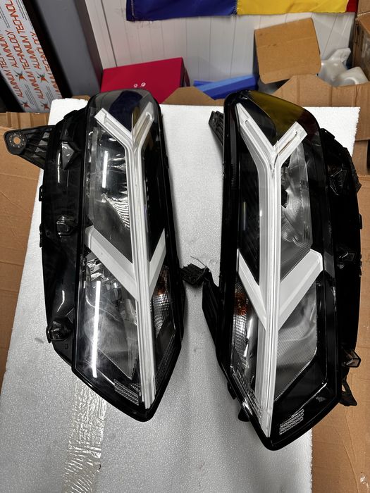 Faruri stânga dreapta dacia logan 3.