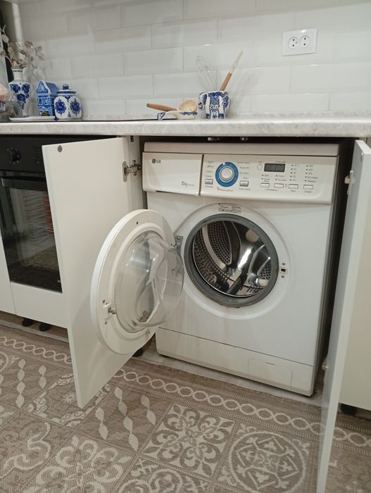 Стиральная машинка  LG