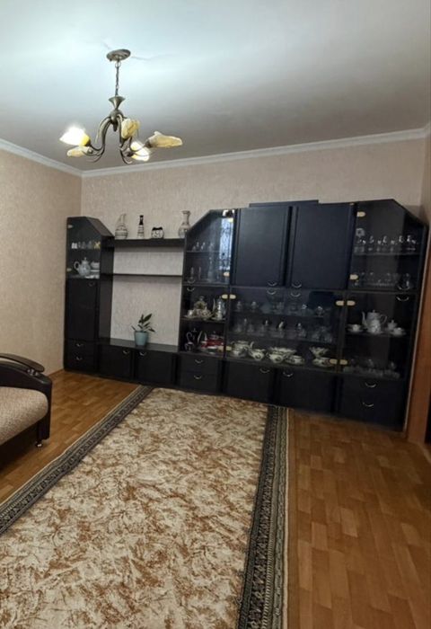 Продам стенку в зал