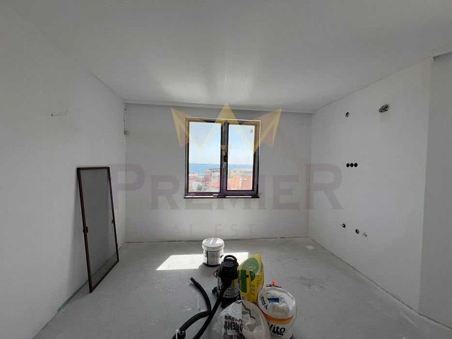 Продава се Четиристаен апартамент в Свети Влас - 92 кв.м за 1555 €/кв.м - Снимка #6