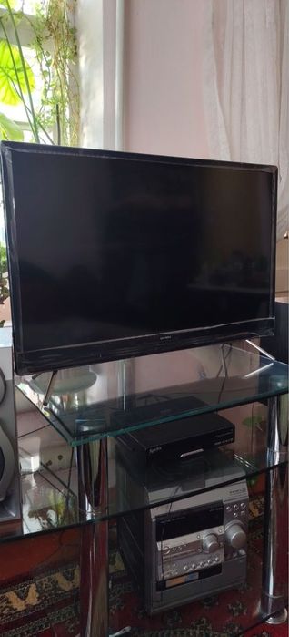 Телевизор 32» Samsung UE32K4100AU в отличном состоянии