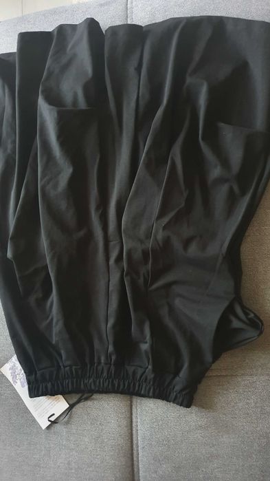 Fusta noua ,neagra  M