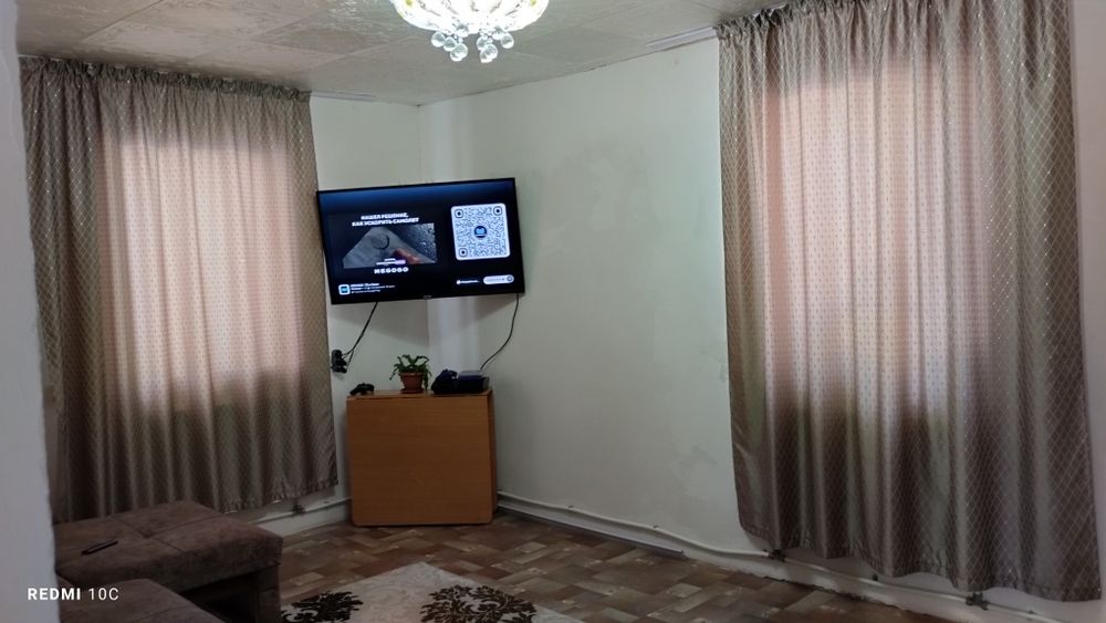 Продам шторы для гостиной