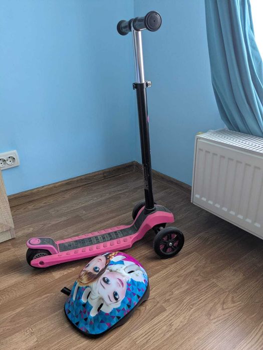 Trotinetă Y-Volution Y Glider XL + Cască Protecție Disney Frozen