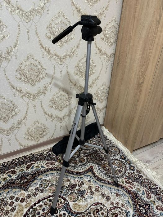 штатив Continent C1