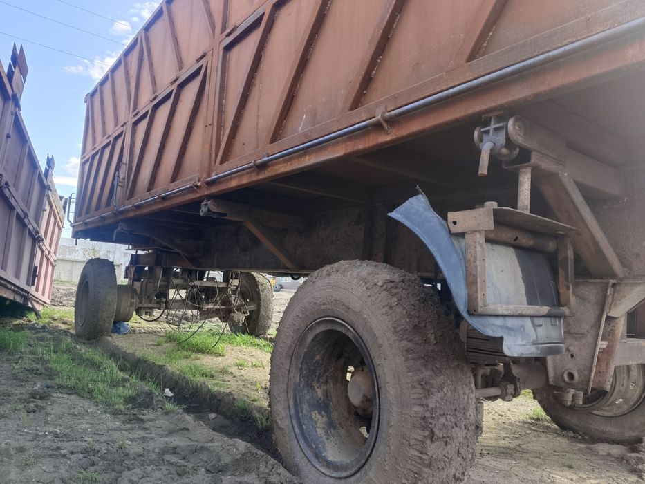 Прицеп зерновоз 7,40 метра