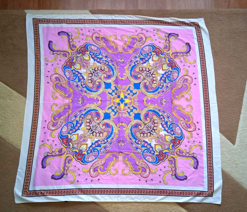 Большие платки 120/120