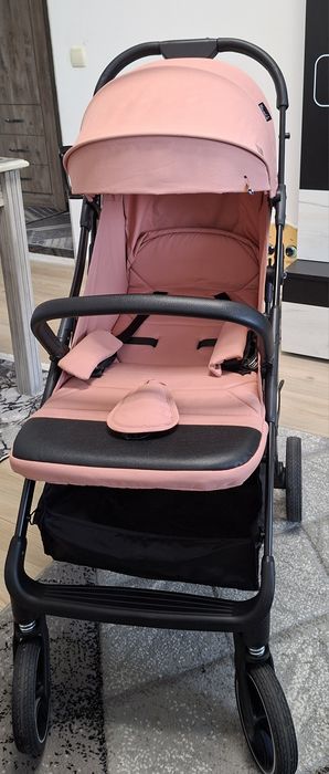 Лятна бебешка количка
