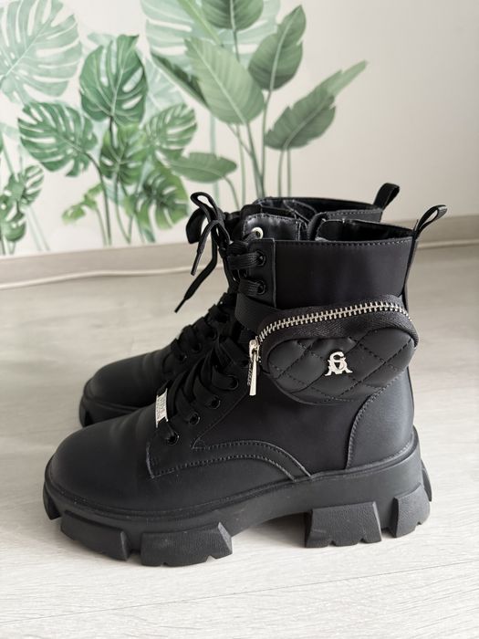 Ghete Steve Madden Tanker-H piele eco, marime 39, stare foarte buna