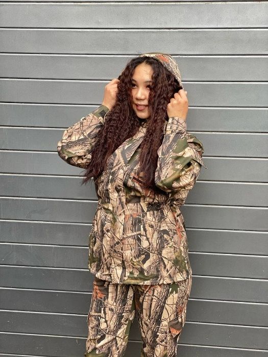 Спецодежда из камуфляжа для девушек