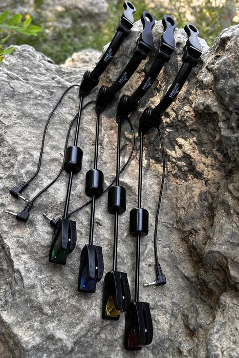 Комплект от 4 броя светещи обтегачи