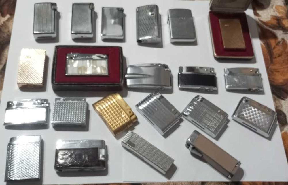 Colectie brichete benzina si gaz