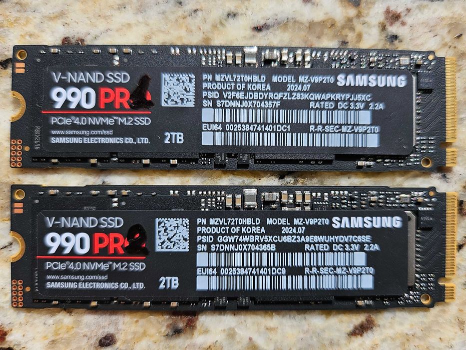 SAMSUNG 2TB PCIe 4.0 NVMe™ M.2 SSD 990 PRO ⨯ 2