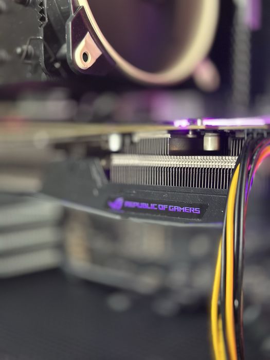 Бюджетен геймърски компютър Ryzen 5 3600X, GTX 1070 Ti ROG Strix 8GB, 16GB RAM