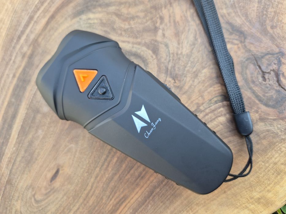 Кучегон,професионален уред против кучета с двоен ултразвук