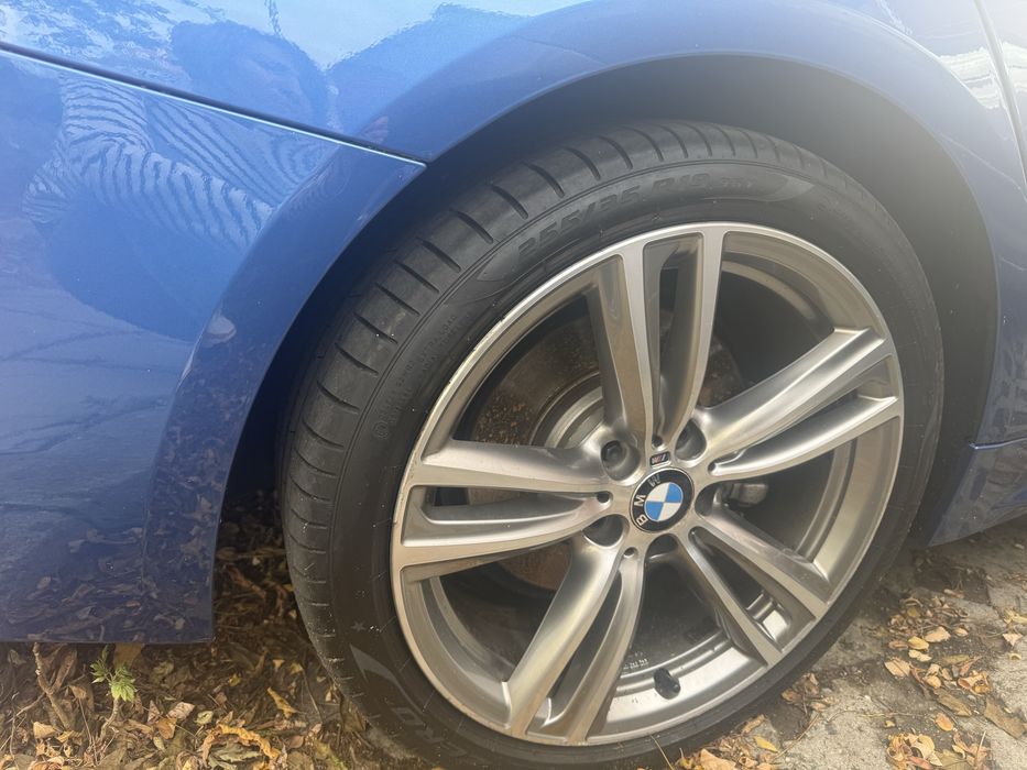 Комплект от 4 гуми Pirelli в размери 255/35 R19 и 225/40 R19
