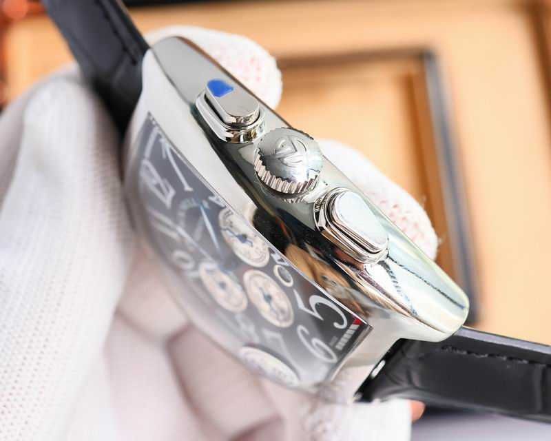 Кварцов мъжки часовник Franck Muller Cintrée Curvex Chronograph