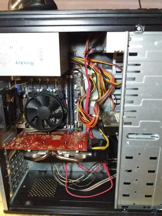 Системник i3/8озу/GTS250 1CB