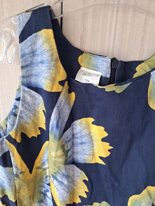 Рокля на Контраст