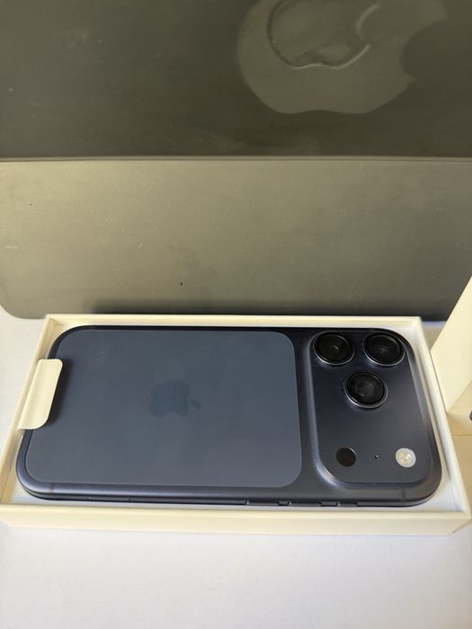 BPFR* iPhone  17Pro 256GB