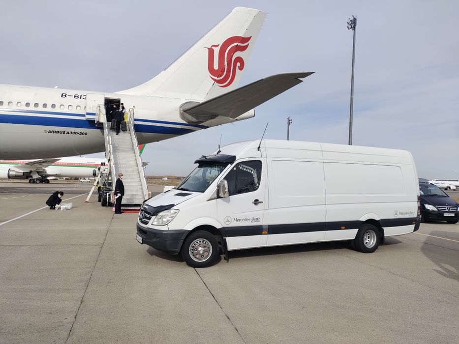 Продам Мерседес спринтер двухскатный