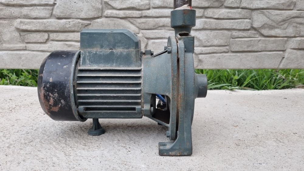 Продам электронасос (помпа) поверхностный