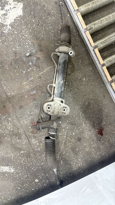 Рулевая рейка Кадилак , cadillac escalade