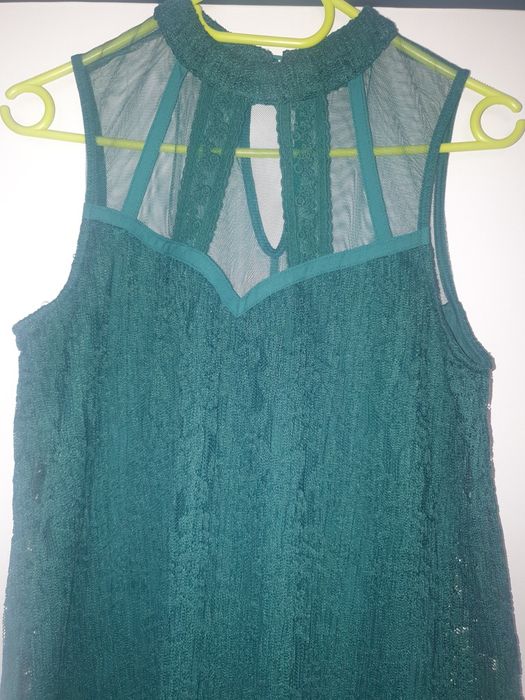 Дамски дантелени рокли