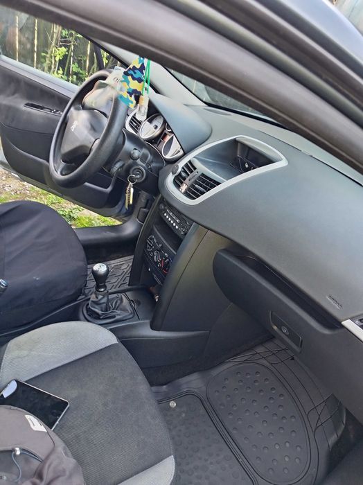 Peugeot 207 de vânzare