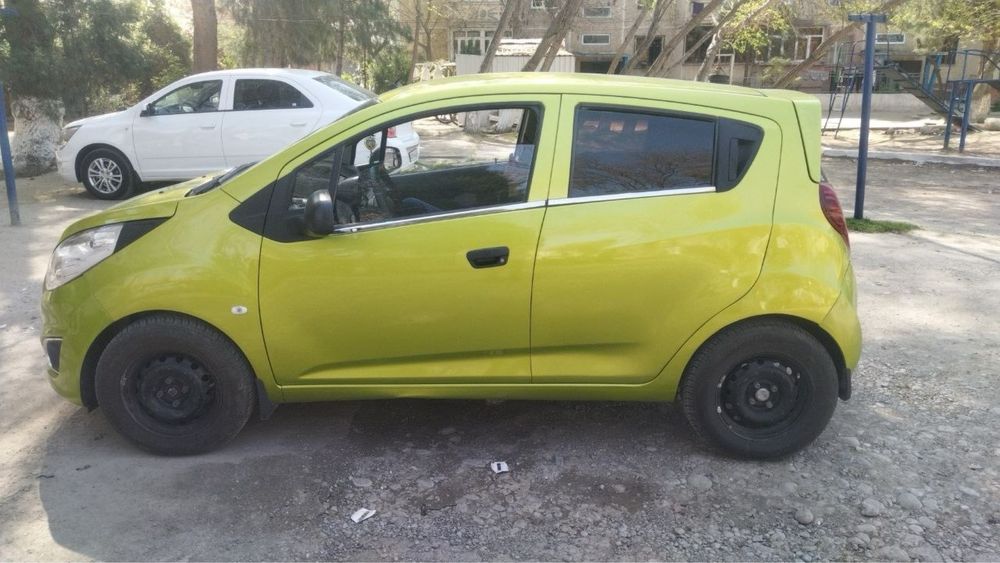 Chevrolet Spark sotiladi