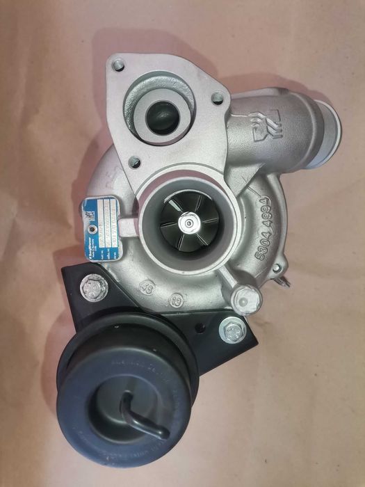 Турбокомпресор Турбо Турбина Borg Warner - PEUGEOT CITROEN MINI 1.6