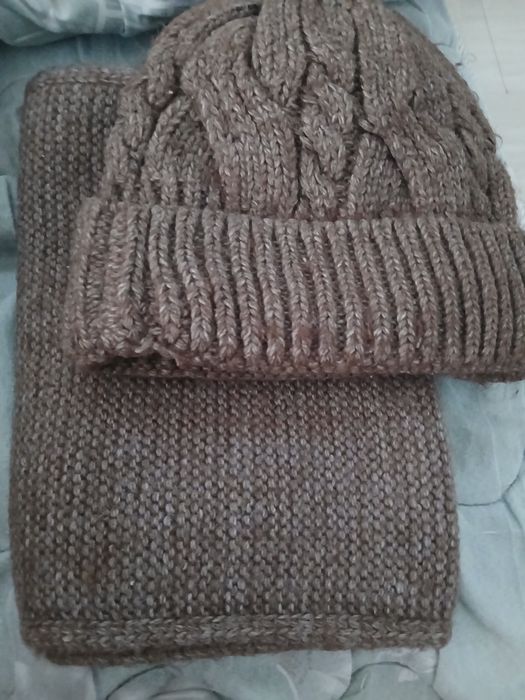 Продам пуховики,куртки