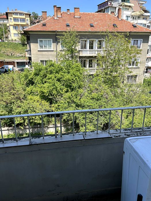 Апартамент под наем Apartment for rent