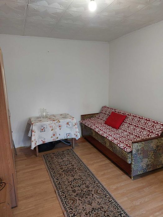 Inchiriez Garsoniera