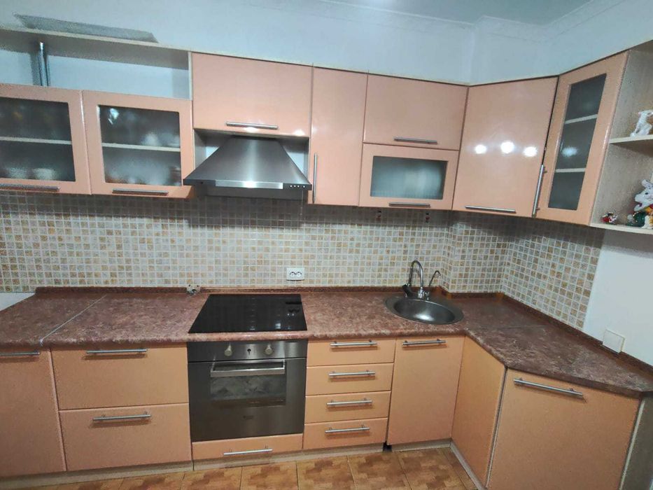Продается фасад кухонного гарнитура