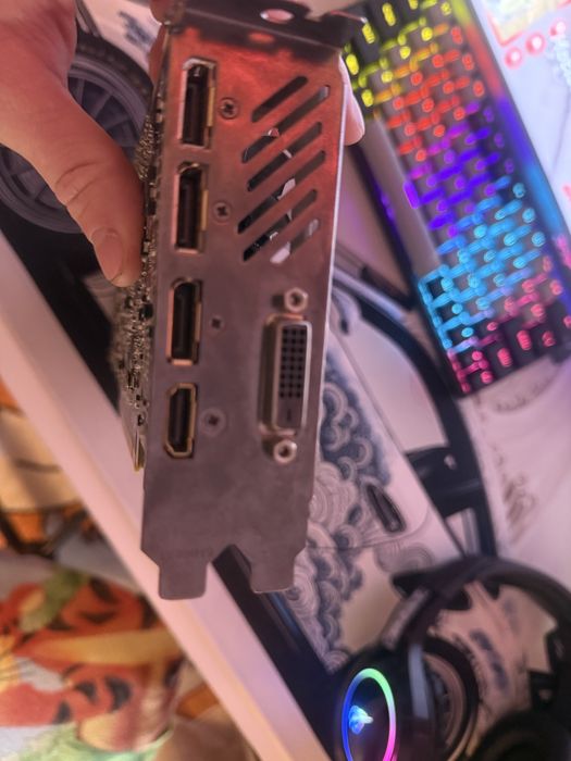 Nividia GTX1080TI 11 gb ram