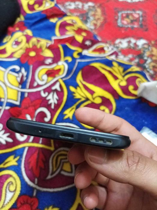 Redmi 9 C   idealniy ayol kishi ishlatgan