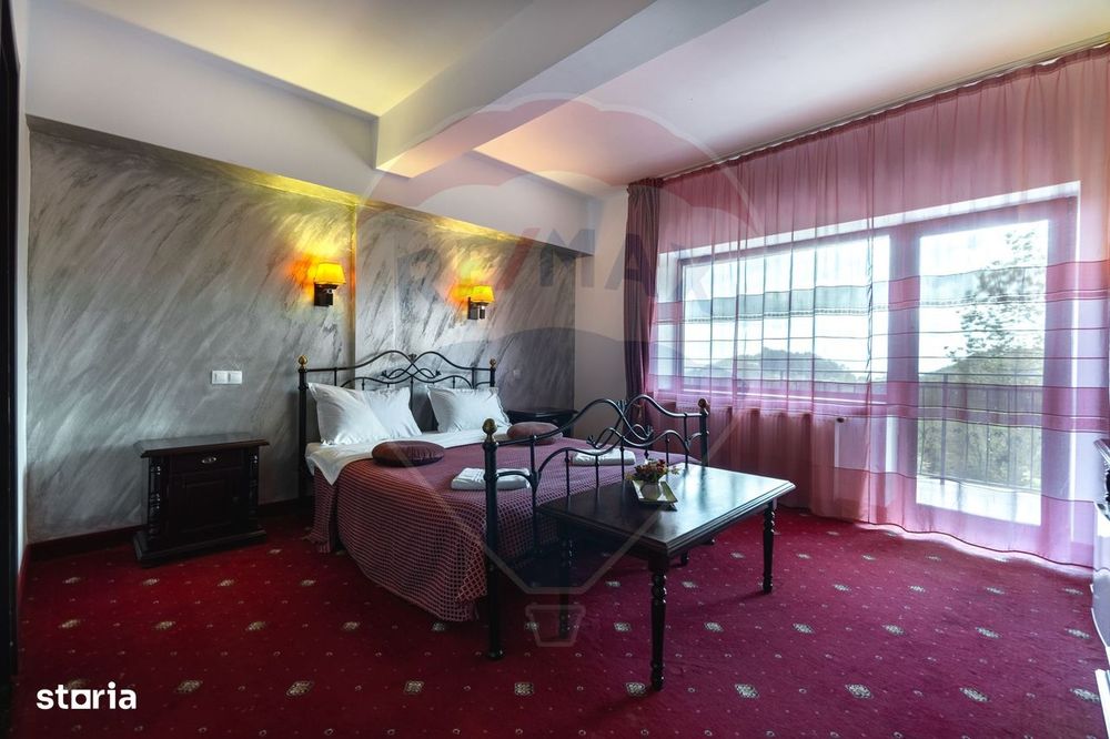 Hotel / Pensiune cu 30 camere de vanzare| Sala Evenimente| BRASOV
