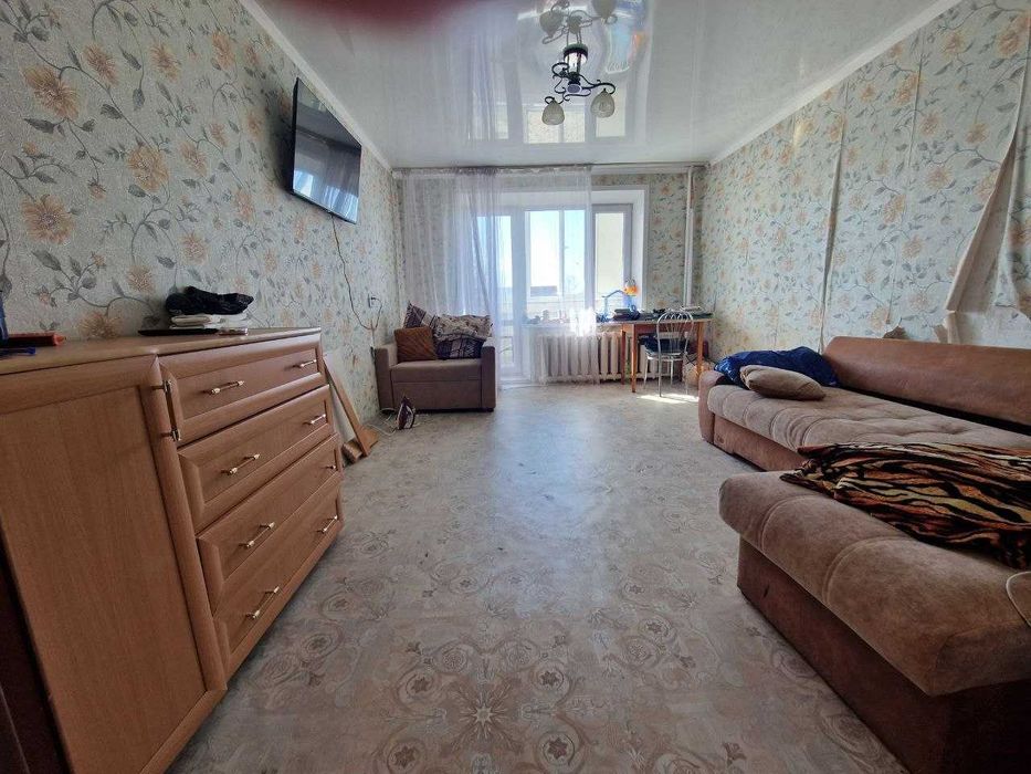 продам  1 ком.квартиру 7 мкр