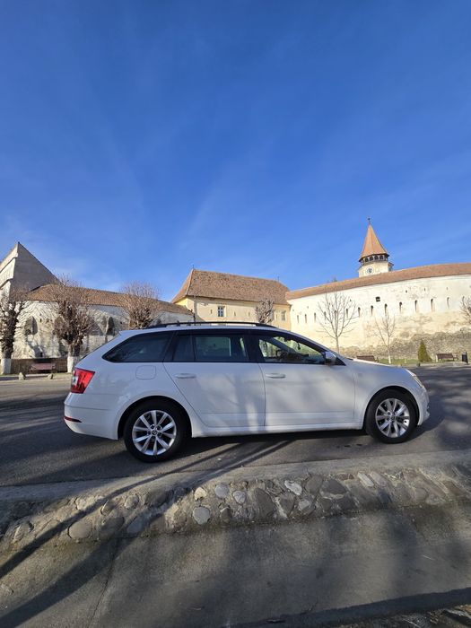 SKODA Octavia 2017 — imagine 2
